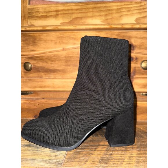 NWOT MIA PAMINA WOMEN’S BLACK HEELED BOOT Size 8 - Picture 2 of 13